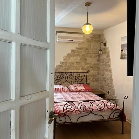 Nikolina Appartement